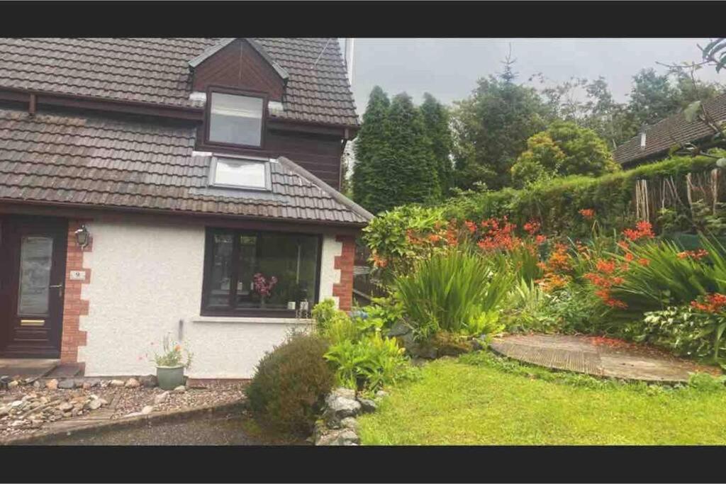 Contemporary Highland House Close To Town And Ben Nevis Fort William Exterior foto